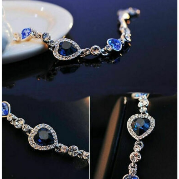 Gorgeous Silver Heart Blue Crystal Bangle Bracelet - Picture 4 of 6